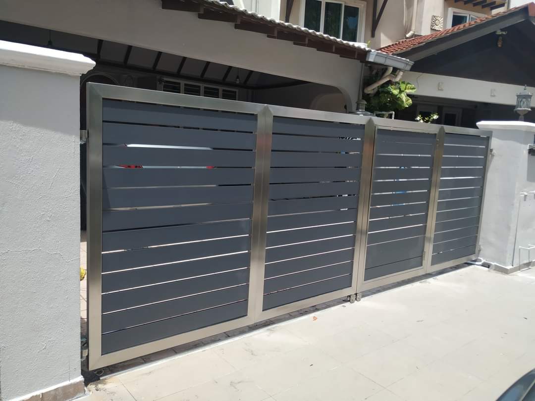 Stainless Steel Combination Aluminium Panel Folding Gate 1