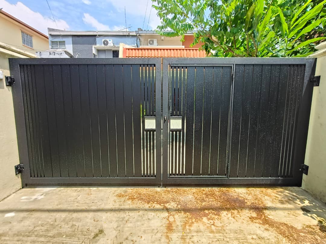 MILD STEEL SWING GATE WITH ALUMINIUM PANEL